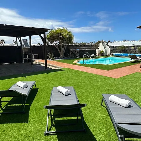 Vista Montana Villa *